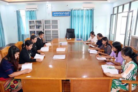 ဥပဒေဝန်ဆောင်မှုစာကြည့်တိုက်
